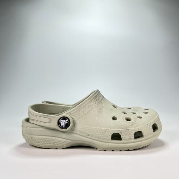 Crocs Classic Clog Bone Beige Slip On Iconic Comfort Shoes 206991 Youth Size 13 - Picture 1 of 11